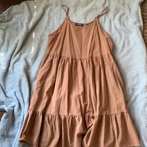 Brown/Tan Dress